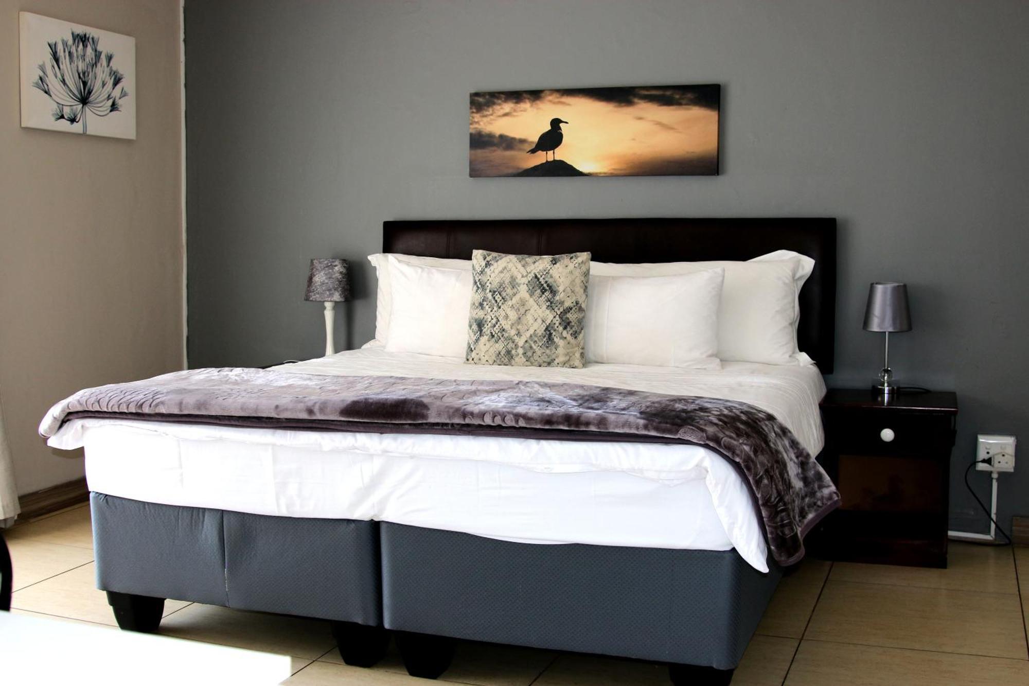 African Kingdom Guest House Boksburg Exterior foto